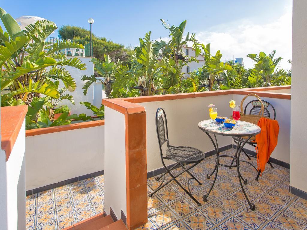 La Scogliera Hotel