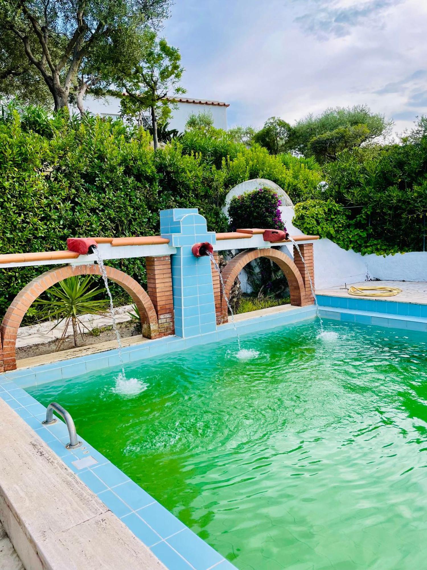 Hotel La Scogliera 4*