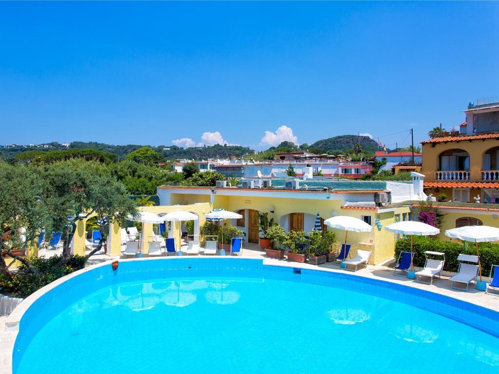 La Scogliera 4*