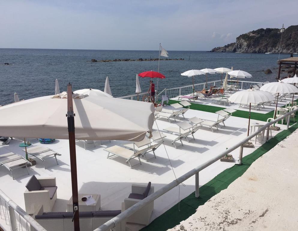 La Scogliera 4*